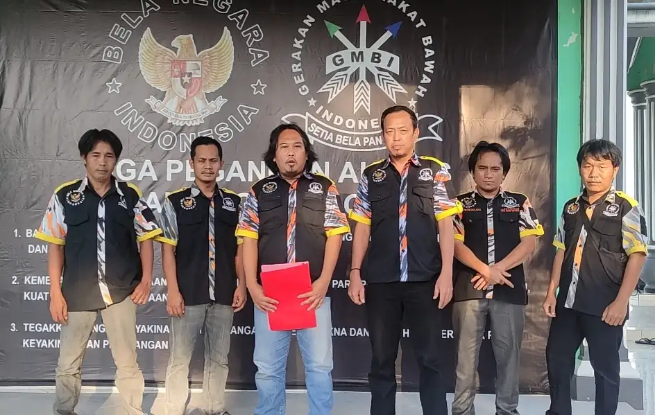 PRES RELEASE LSM GMBI  TERKAIT PEMBUATAN DAN PENGGUNAAN IJAZAH PALSU  OLEH Sdr. Eli FITRIYANA Cs