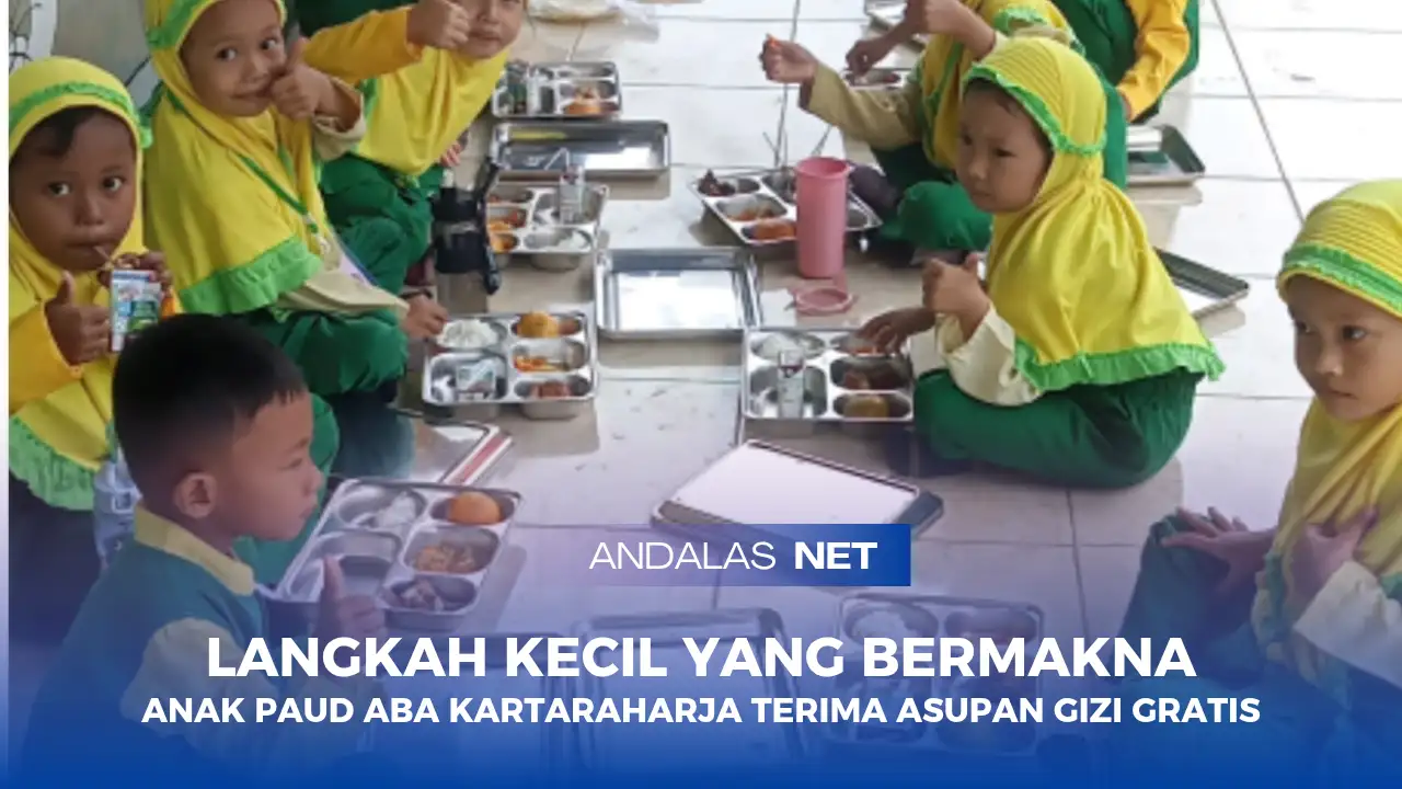 Senyum Ceria Anak PAUD ABA Kartaraharja Saat Terima Program Makan Bergizi Gratis